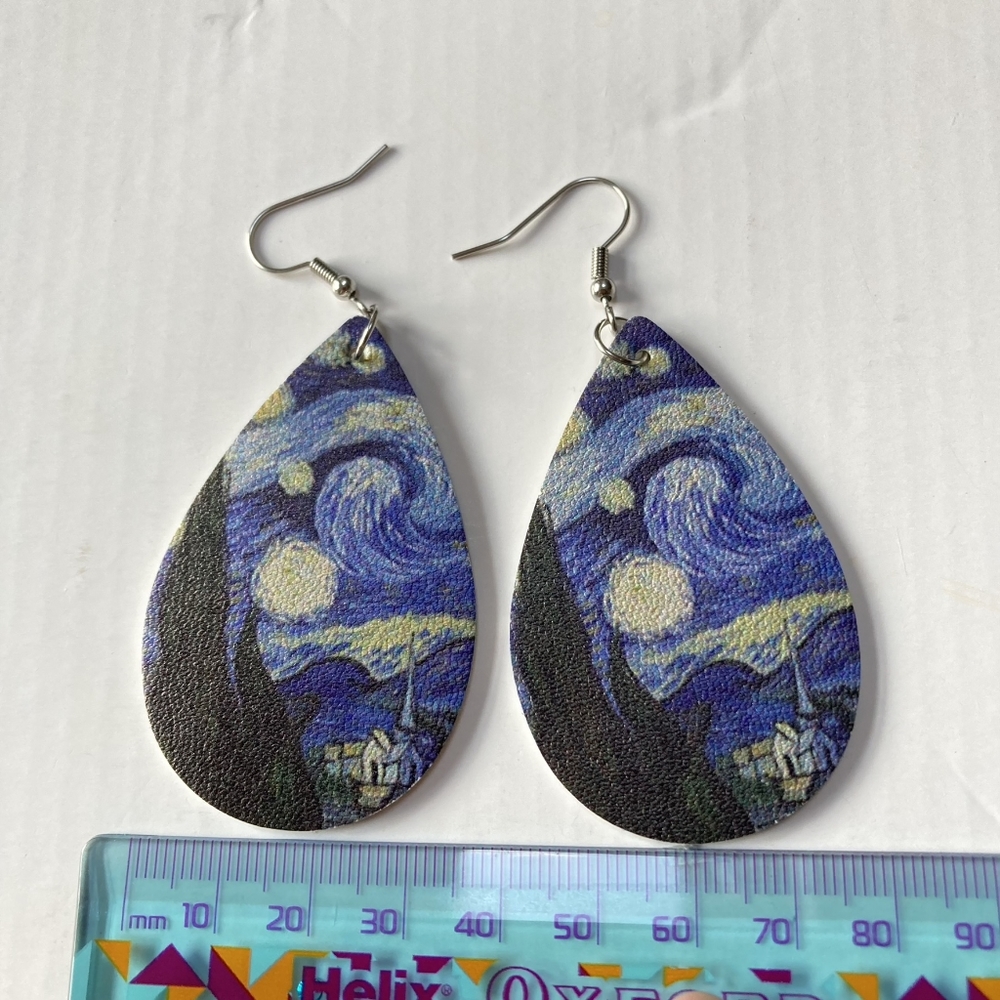 BNWT Starry Night Pleather Teardrop Earrings - Celestial and Stylish - Picture 9 of 15